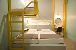 Hugger Hostel - 1