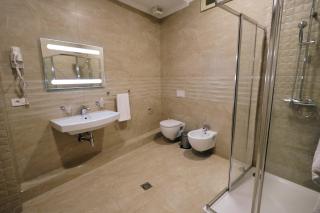 In Center Hotel - Tirana - 2