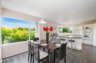 The White House - Taupo Holiday Home - Taupo - 9