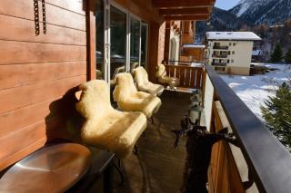 Haus Haro by Zermatt Premium Apartments - Zermatt - 1