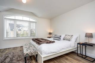 27 Snowbridge by Property Valet, 5 Mins to Blue - 2