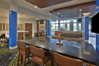 Holiday Inn Express and Suites South Hill by IHG - South Hill - 8