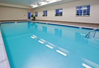 Candlewood Suites Louisville North by IHG - Clarksville - 9