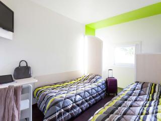 hotelF1 Epinay sur Orge - Épinay-sur-Orge - 9