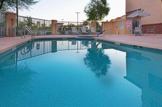 Holiday Inn & Suites Goodyear - West Phoenix Area by IHG - Goodyear - 6