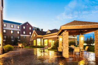Staybridge Suites Toledo/Maumee by IHG - Maumee - 5
