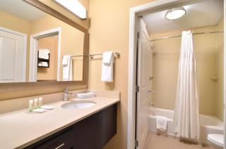 Staybridge Suites Tomball by IHG - Tomball - 8