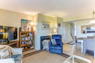 2158 S Fletcher B - 8