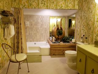 Beacon Hill Bed and Breakfast - Seabrook - 1