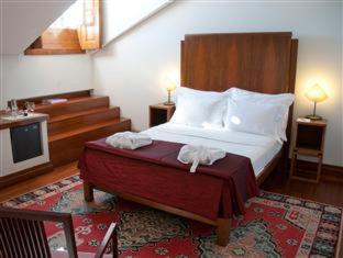 Casa Melo Alvim - by Unlock Hotels - 5