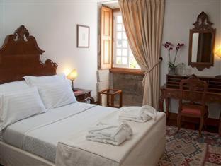 Casa Melo Alvim - by Unlock Hotels - 3