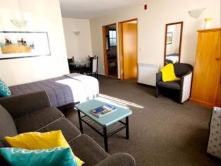 Alexis Motor Lodge - 2