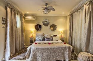 La Loggia Bed and Breakfast - 4