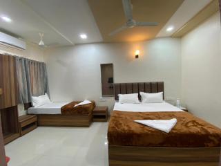 HOTEL DIVINE - Mumbai - 7