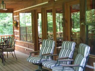 PICK's RIVERSIDE RETREAT - 4
