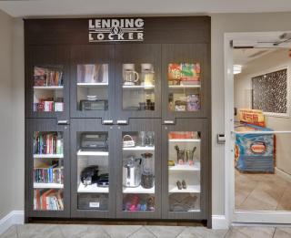 Candlewood Suites Dallas Market Center-Love Field by IHG - 1