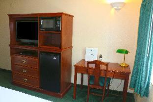 GuestHouse Inn & Suites Kelso/Longview - Kelso - 8