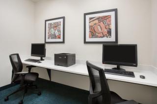 Candlewood Suites Pueblo by IHG - Pueblo - 2