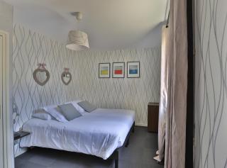 Logis Hotel Des Grands Vins - Fleurie - 4