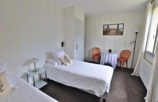 Logis Hotel Des Grands Vins - Fleurie - 5