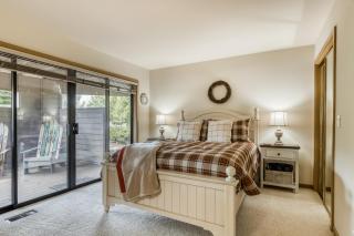 7 Two Some - Sunriver - 2