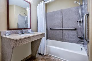 Candlewood Suites Galveston by IHG - Galveston - 1