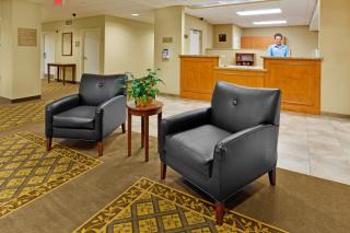 Candlewood Suites Hazleton by IHG - Hazleton - 9