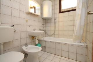 Apartments with a parking space Banjole, Pula - 7487 - 1