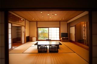 Kappo Ryokan Kannawa Bettei - 4