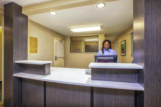 Candlewood Suites Indianapolis Northeast by IHG - Indianápolis - 7