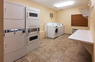 Candlewood Suites Pearland by IHG - 4