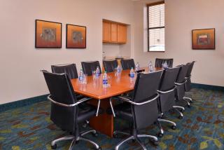 Candlewood Suites Terre Haute by IHG - Terre Haute - 3