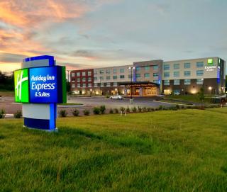 Holiday Inn Express & Suites Raleigh Airport - Brier Creek by IHG - Raleigh - 0