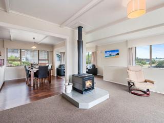 Taupo Panorama - Lake Taupo Holiday Home - Taupo - 5