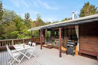 Piwakawaka ā Pukawa - Pukawa Bay Holiday Home - Kuratau - 9