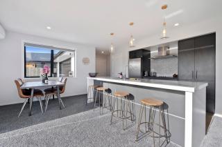Paradise Found - Lake Hawea Holiday Home - Lake Hāwea - 5