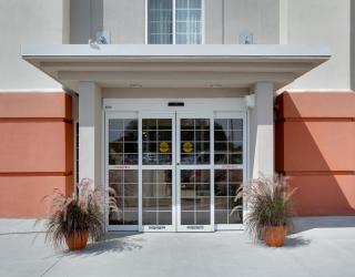 Candlewood Suites Salina by IHG - Salina - 0