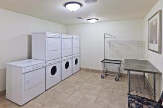 Staybridge Suites Wichita by IHG - Wichita - 1