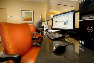 Holiday Inn Express Uvalde by IHG - Uvalde - 4