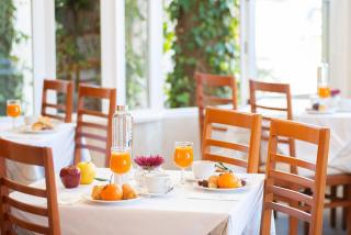 Hotel Amoros - 7