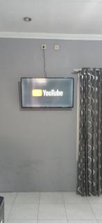 HomestayQu 3 Bedroom Fullhouse - Yogyakarta - 8
