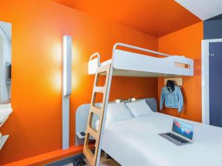 ibis budget Paris Porte De Montmartre - Paris - 1