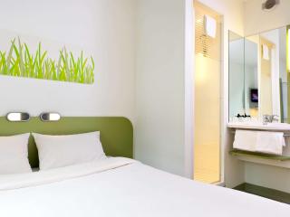 Ibis Budget Marseille Est Porte d'Aubagne - Marsiglia - 0