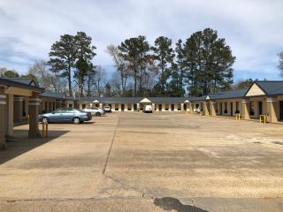 Liberty Inn - Collins - 4