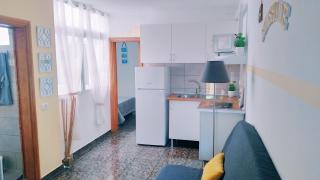 Burrero Beach Stay - Sunshine - Playa del Burrero - 6