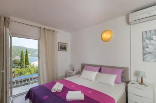 Apartments & Room Eva Slano - Slano - 2