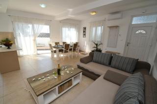 Apartment LIBRA with sea view - Opatija - 9