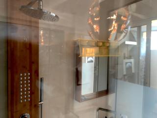 An En-suite with a Queen bed and a kitchenette - Athen - 9
