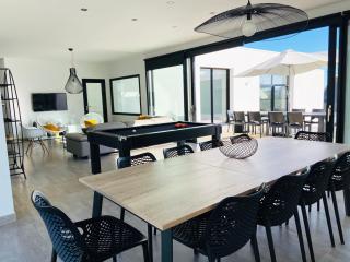 Villa Pool and Beach Bretagne - 2