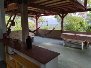 Kombi Hostel Camping - 9